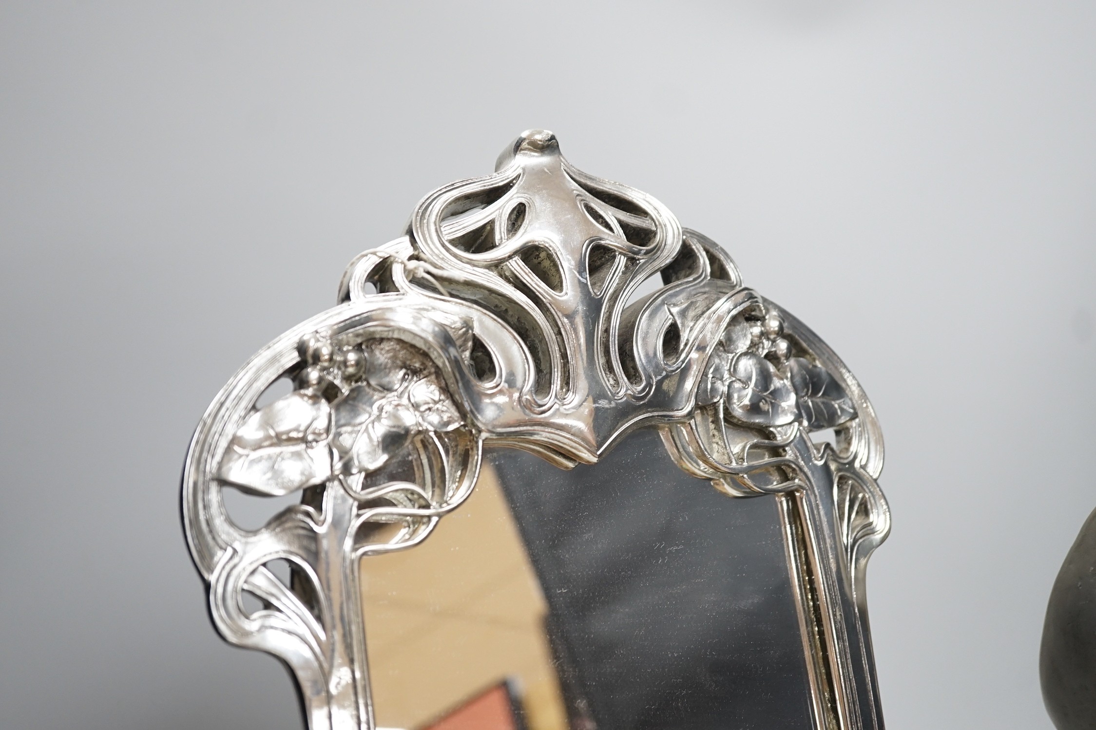 An Art Nouveau style easel mirror and a contemporary sculpture, mirrror 50cms high